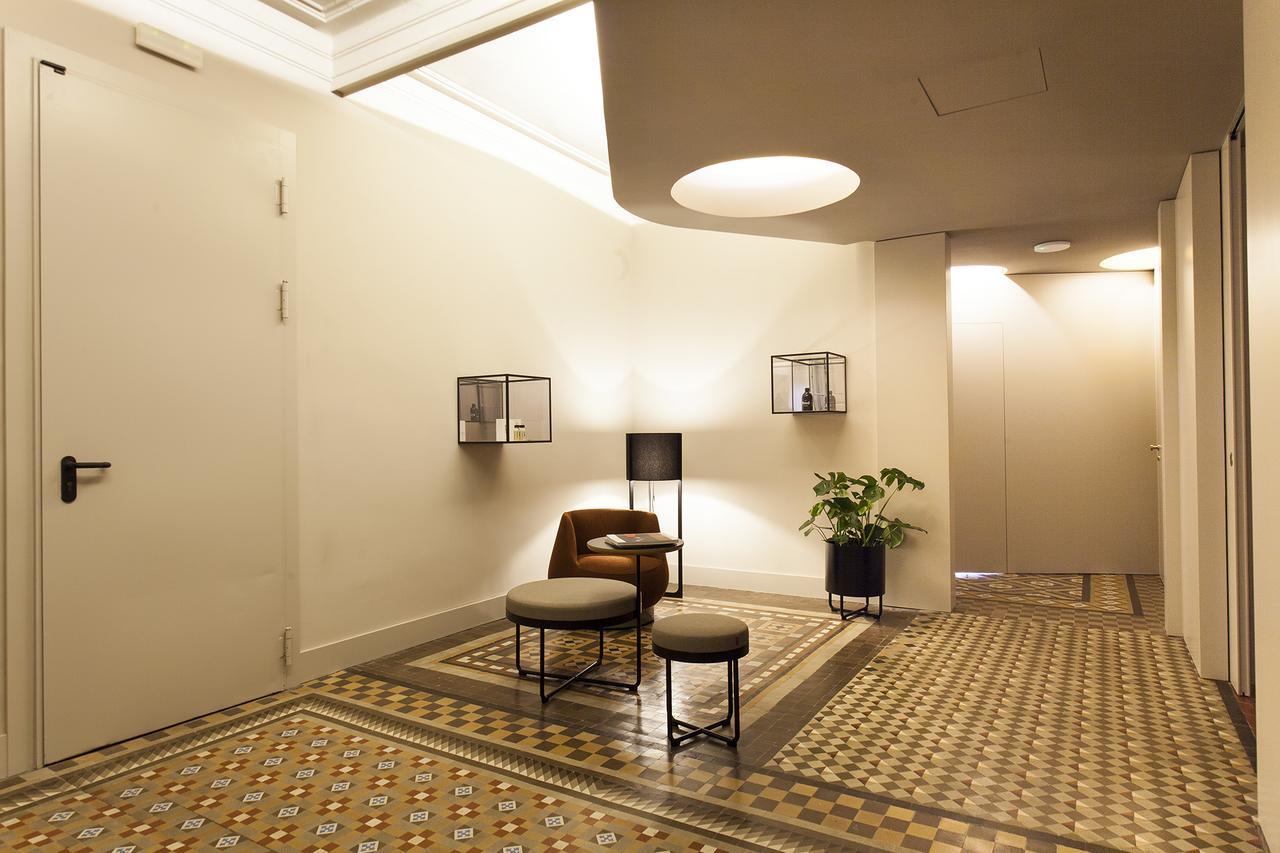 Destinationbcn - Universitat Rooms บาร์เซโลนา ภายนอก รูปภาพ