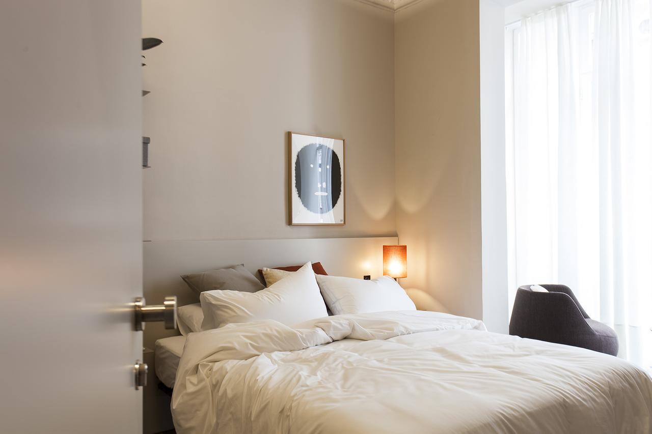 Destinationbcn - Universitat Rooms บาร์เซโลนา ภายนอก รูปภาพ